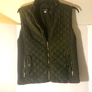 Blue Rain vest quilted size L zip up pockets green 100% polyester fisherman